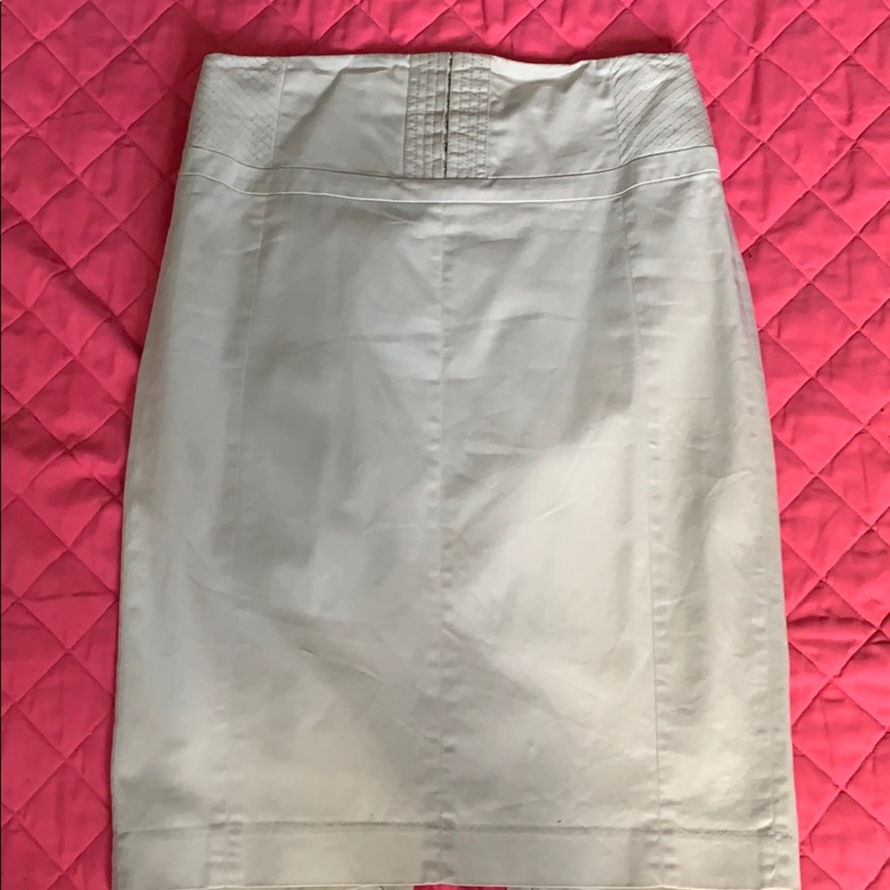 High waist beautiful pencil skirt. Express DS.